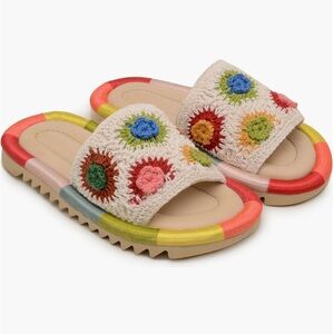 FARM Rio Multicolor Embroidered Sandals